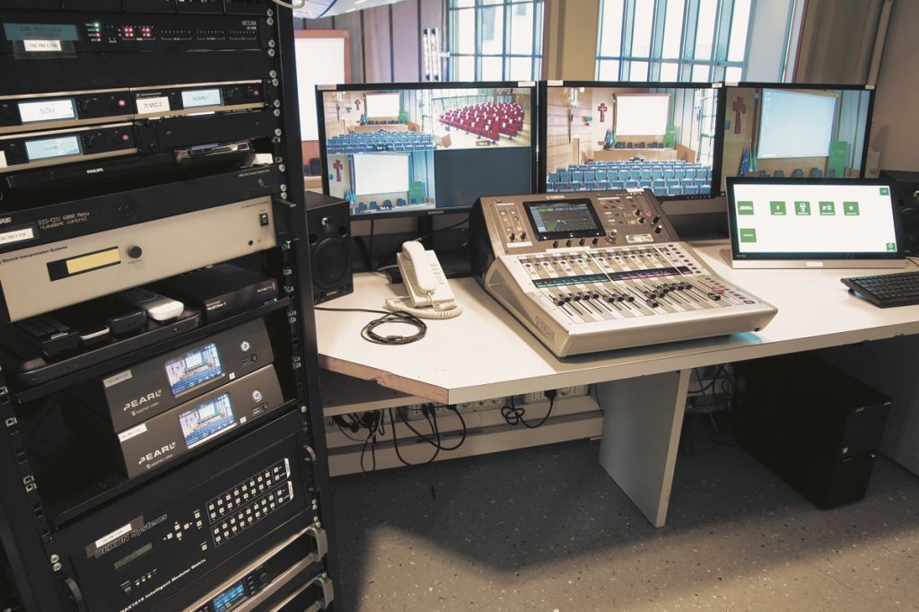 LUMSA University Ref  - matrix switcher